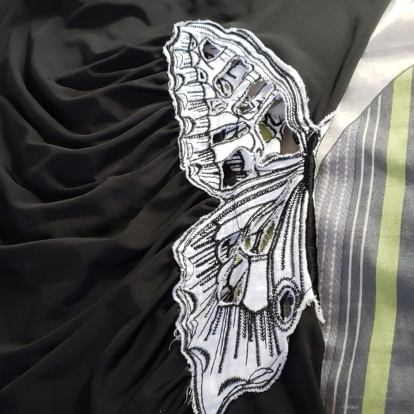 Top - Picture 2 of 3